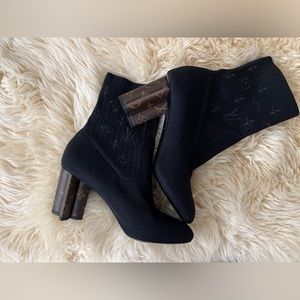 Louis Vuitton Silhouette Ankle Boots